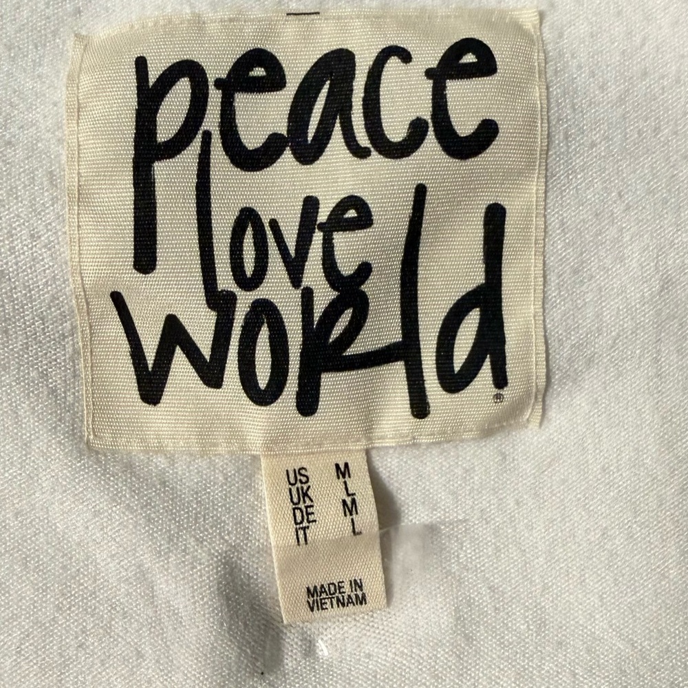 PEACE Love WORLD Pullover White Top - Picture 2 of 10